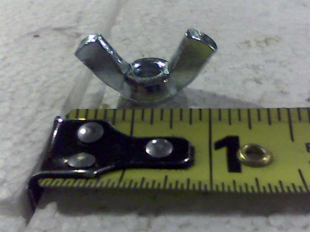013-8051-00 - 1/4-20 Wing Nuts Zinc