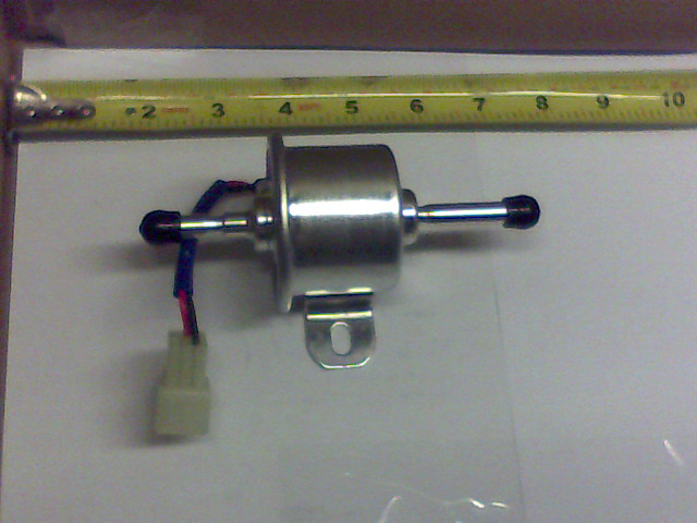 015-0112-00 - Fuel Pump- 27 Kaw | Free Shipping