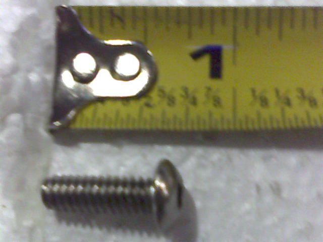 018-5200-00 - 10-24 X 5/8 BS C/S 18-8 SS