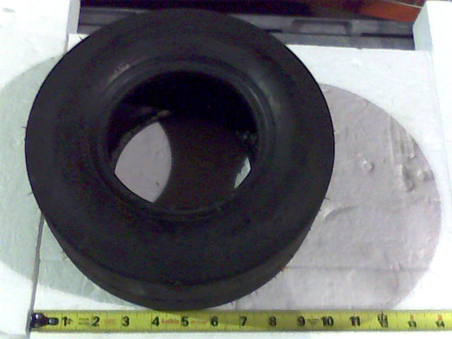 022-2012-00 - 11 x 4.00 - 5 Tire Only MZ