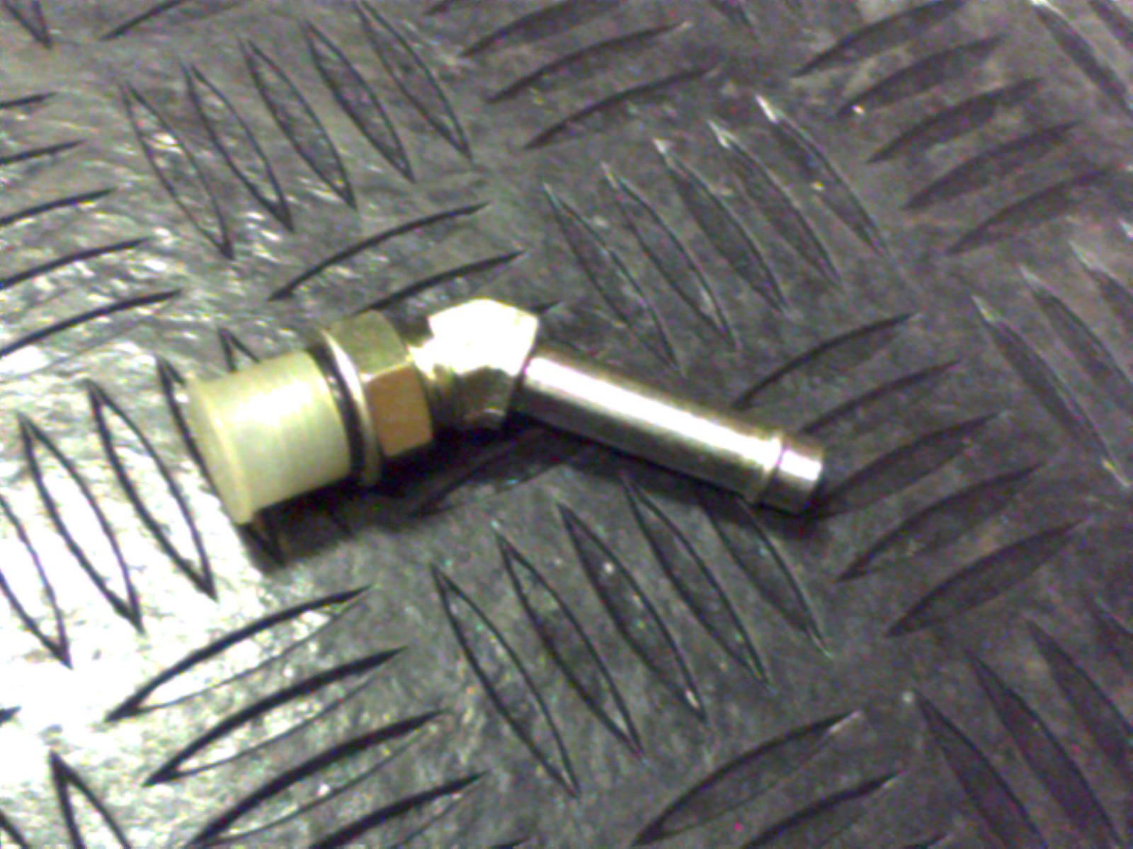 024-1200-00 -  Fitting, 3/8 x 3/8 45 Degree, 4603-6-6 (See Models Used On For Details)