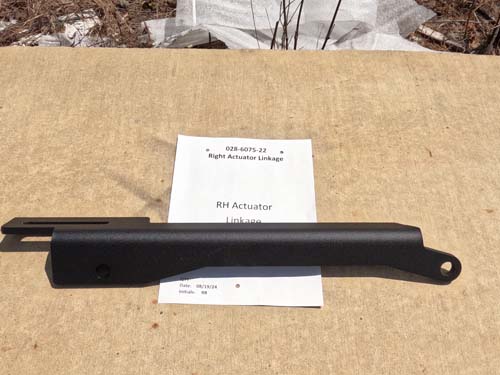 028-6075-22 - Actuator Linkage-Right