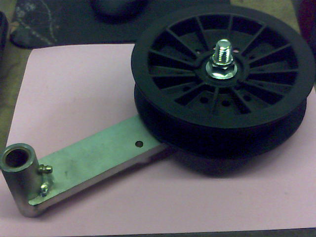 039-7001-98 - MZ DECK IDLER ASSEMBLY | Free Shipping Over $100