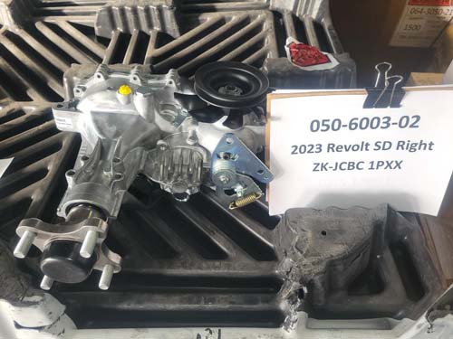 050-6003-02 - Revolt SD Right (ZT2800)