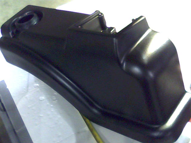 067-5000-00 - OBSOLETE use 067-5000-50 Fuel TankRightPup/Light/Outlaw