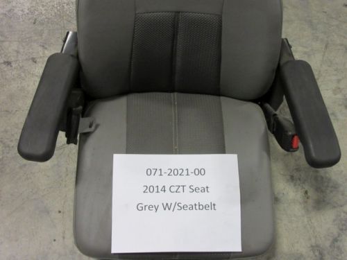 071-2021-00 - 2014 cZT Seat-Grey w/seatbelt
