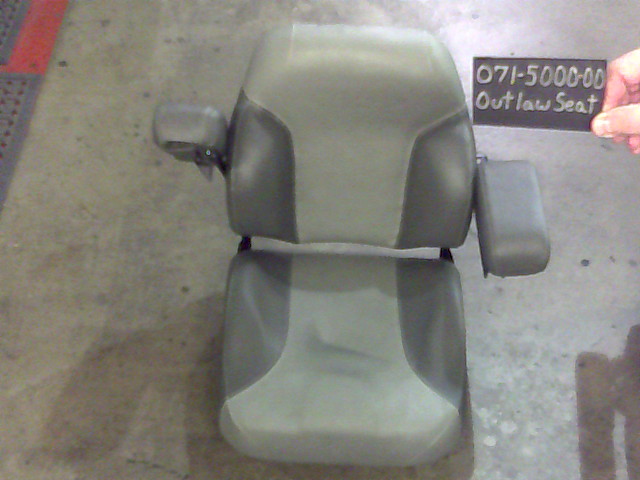 071-5000-00 - 2010-2014 Outlaw  Seat Use without ROPS