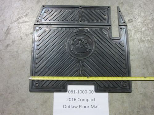 081-1000-00 - 2016-2017 Compact Outlaw Floor Mat